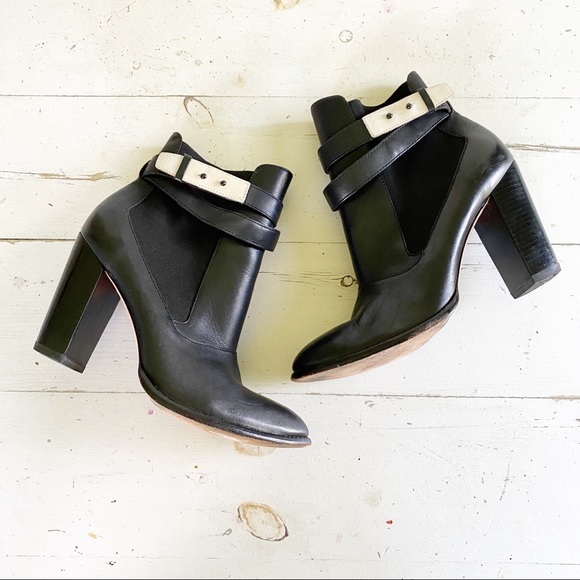 Elizabeth & James Solar Ankle Boots Black/White - Picture 2 of 13